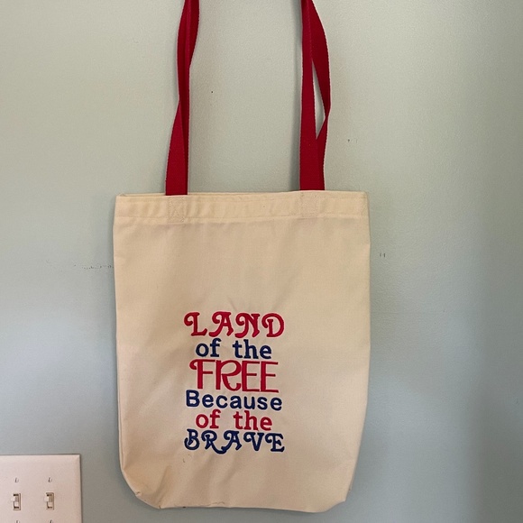 Purse - Picture 2 of 2